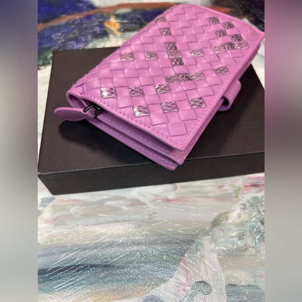 Bottega Veneta Light Purple & Animal Print Intrecciato Weave Wallet - Picture 11 of 17